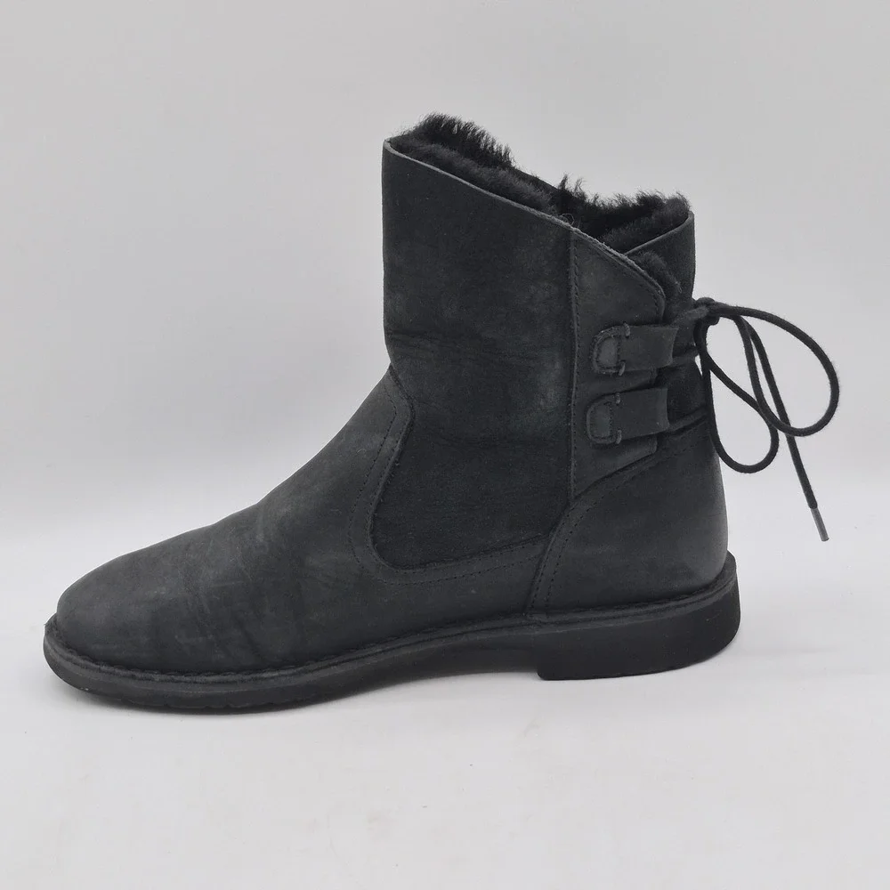 UGG Boots Womens Size‎ 8.5 Black Suede Shearling Lined Tie Back Ankle 1019164